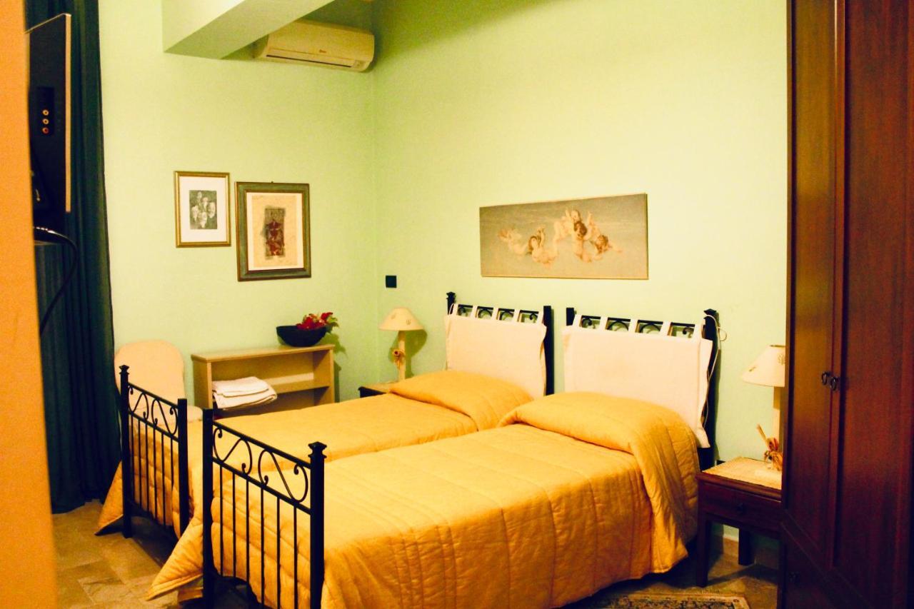A Casa Di Mamma Hotel Milazzo Ngoại thất bức ảnh